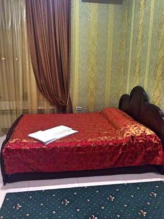 Гостиница Монарх Ессентуки Большой двухместный номер с 1 кроватью-1