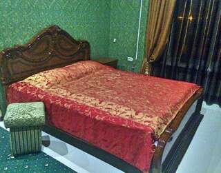 Гостиница Монарх Ессентуки Улучшенный двухместный номер с 1 кроватью-2